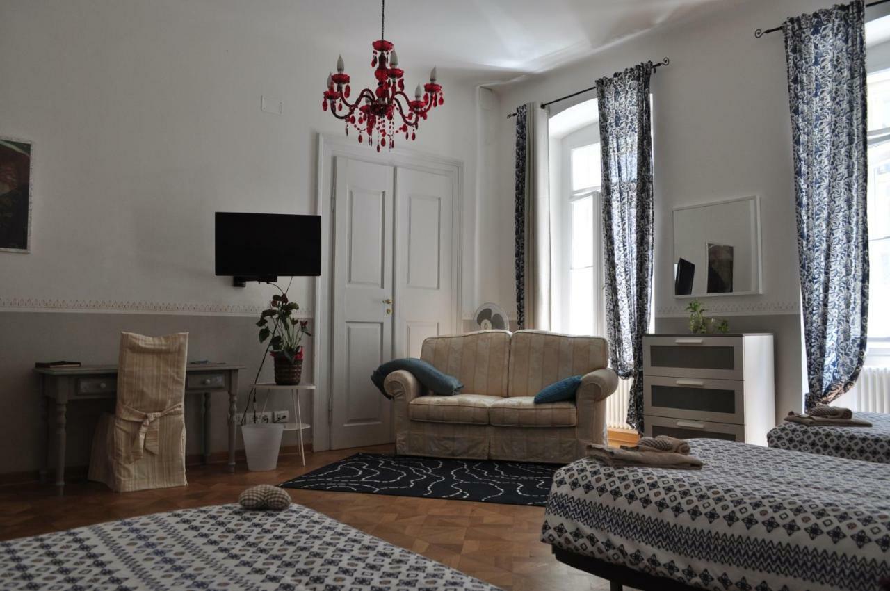 Bed and Breakfast Da Noi à Trieste Extérieur photo